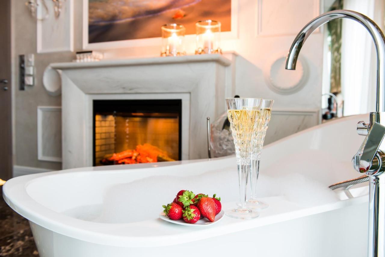 Diamonds Luxury Old Town Apartment Krakow